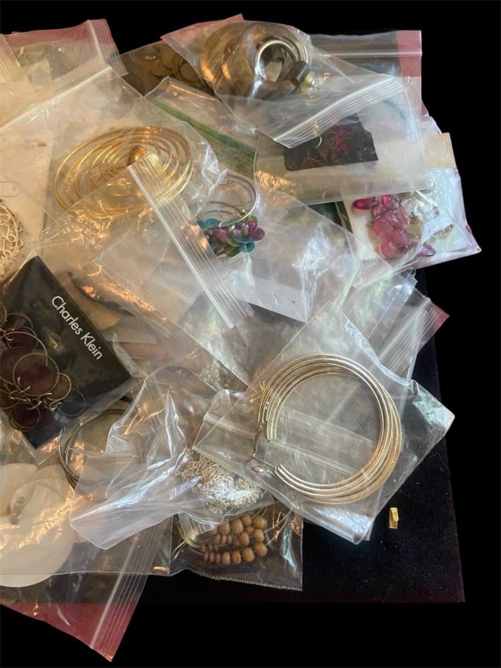 Mixed Costume Jewelry Lot-Multicolor Earrings - Picture 2 of 3